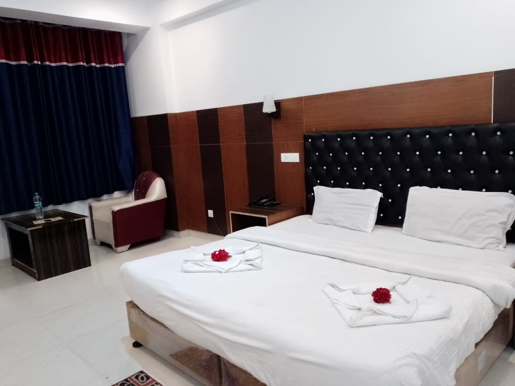 Best Hotel in Dhanaulti